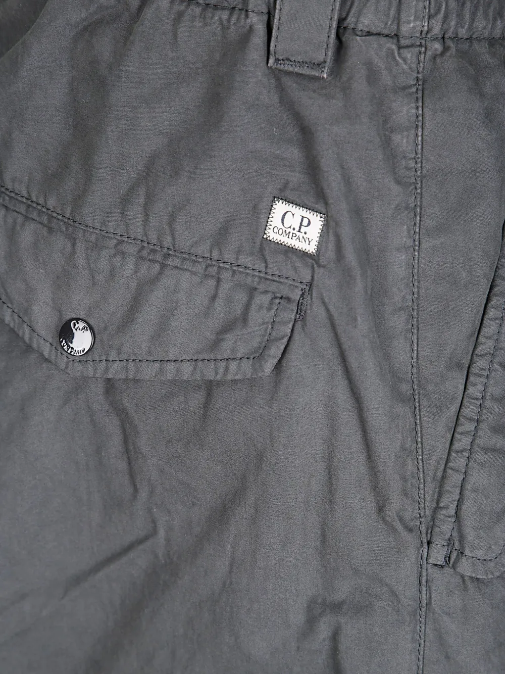 C.P. Company Broek met trekkoord en klepzak Grijs