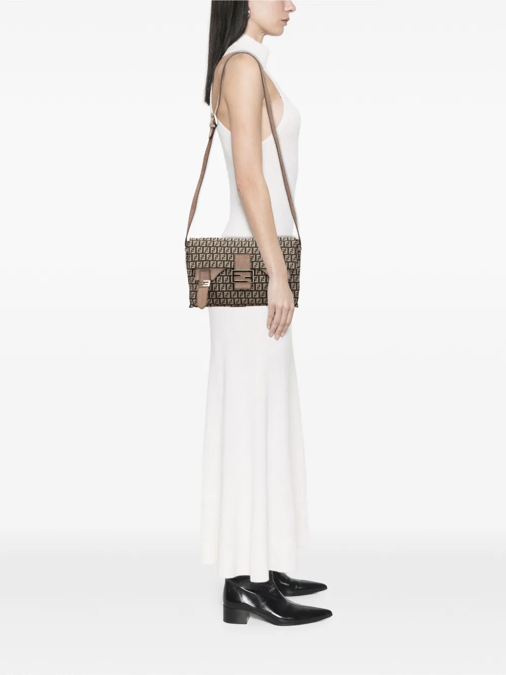 Pre-owned Fendi 2000-2010 Zucchino Canvas Sweety Crossbody Bag In Brown