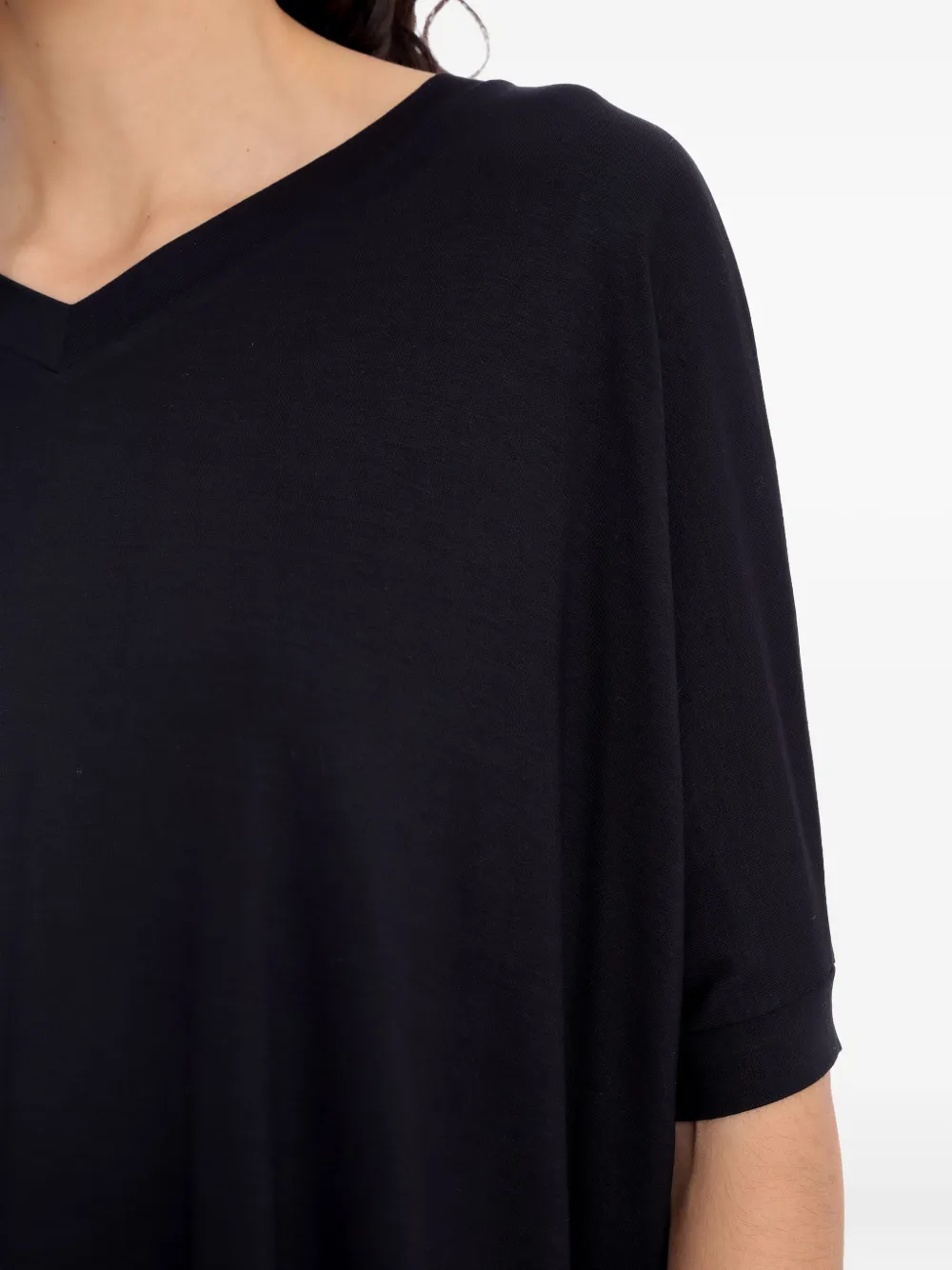 Lygia & Nanny V-neck Short-sleeve T-shirt In Black