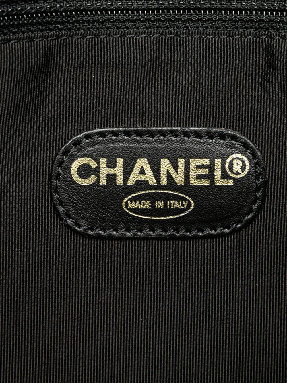 Pre-owned Chanel 1997-1999 Lambskin Messenger Bag Crossbody Bag In Black