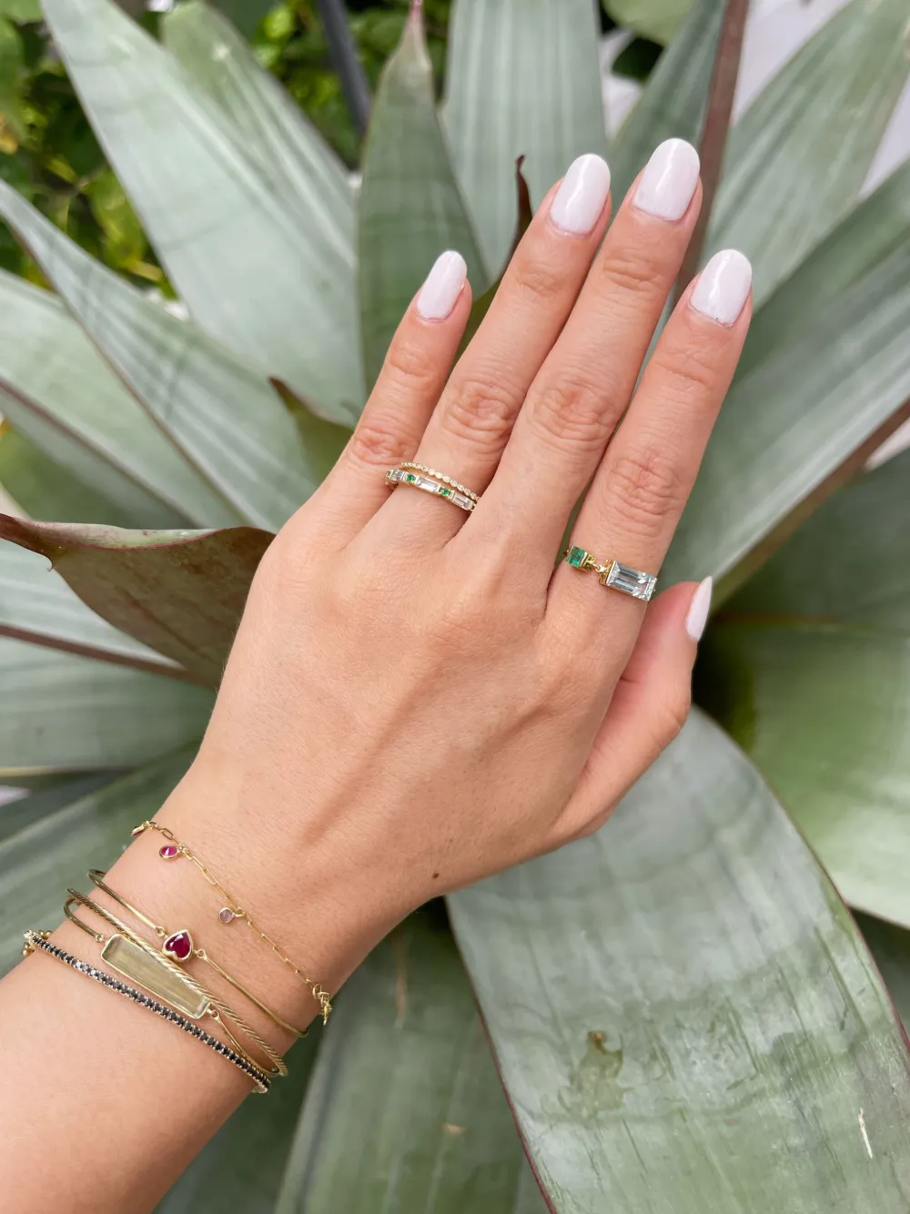 18k Yellow Gold Aquamarine And Emerald Chain Ring