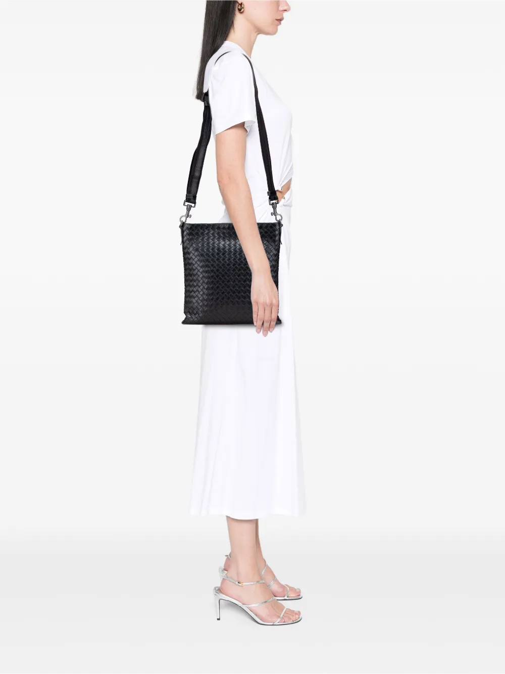 Bottega Veneta Pre-Owned 2012-2025 Nappa Intrecciato VN crossbody bag | Pre-Owned | Image 2