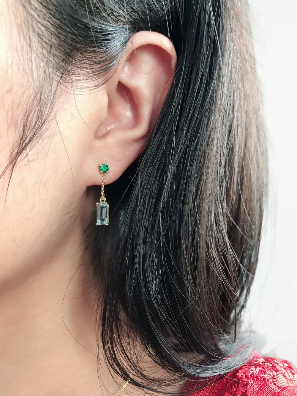 18k Yellow Gold Tsavorite And Aquamarine Earrings