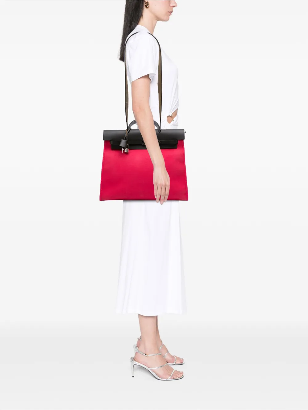 Hermès Pre-Owned 2017 Toile Herbag Zip 39 satchel | Pre-Owned | Image 2