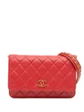 CHANEL Pre-Owned 2019 Quilted Lambskin 19 Wallet on Chain crossbody bag - Red