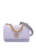 CHANEL Pre-Owned 2021-2025 Quilted Lambskin 19 Wallet on Chain satchel - Purple
