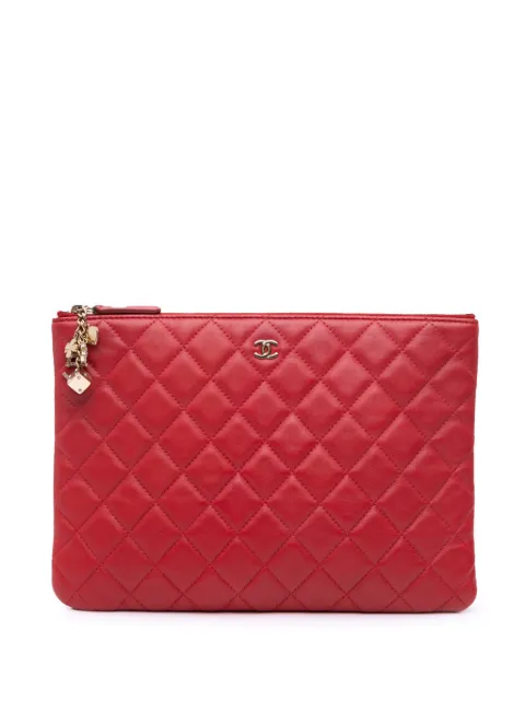 CHANEL Pre-Owned 2016-2017 Medium Quilted Lambskin Casino Charms O Case clutch bag