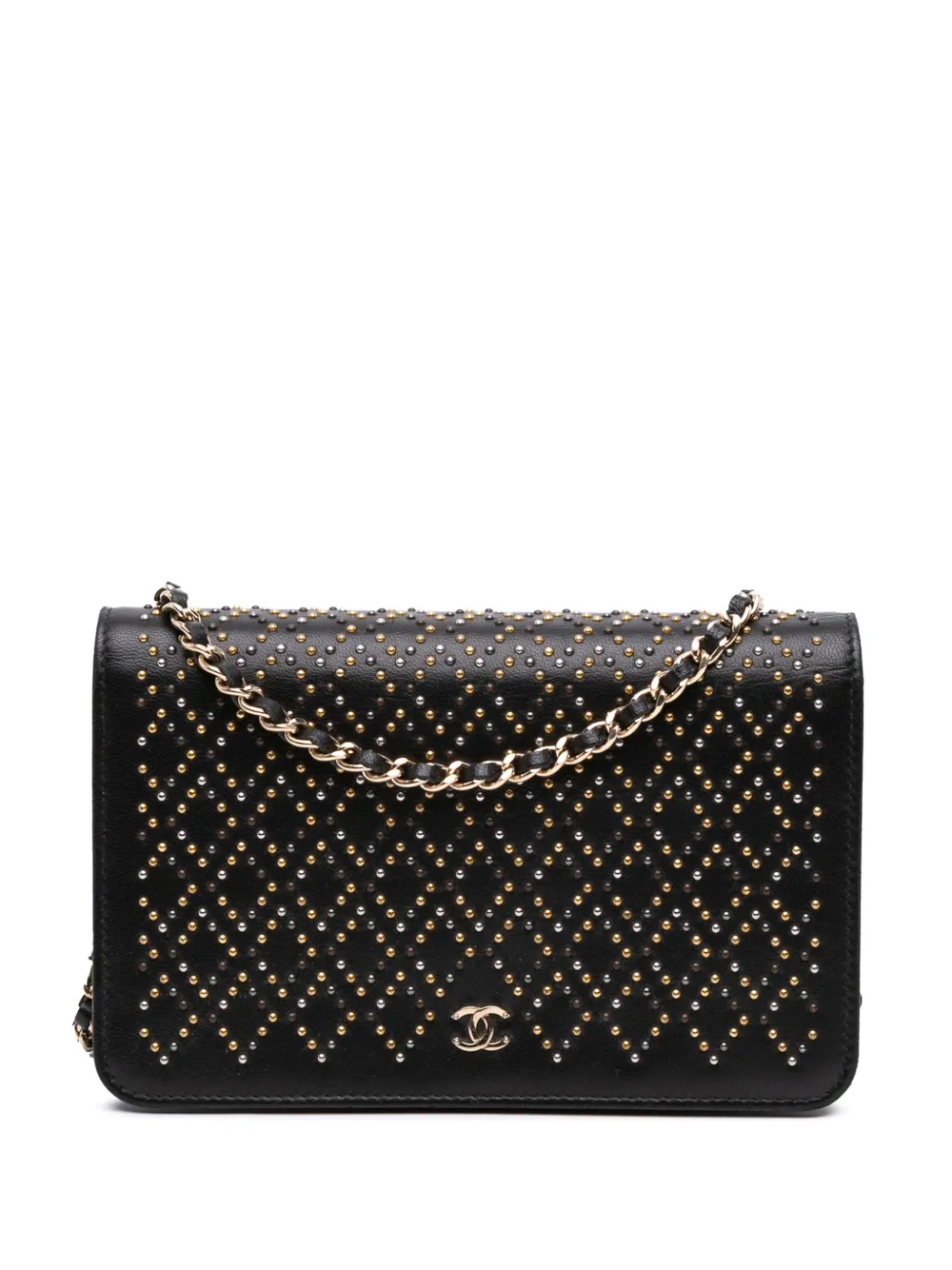 CHANEL Pre-Owned 2016-2017 CC Studded Lambskin Wallet on Chain CHANEL Pre-Owned 2016-2017 CC Studded Lambskin Wallet on Chain