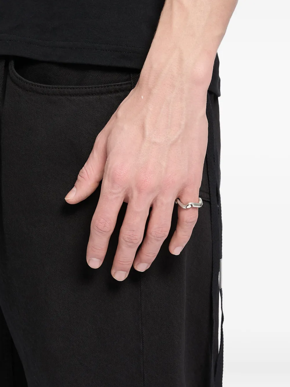 Ann Demeulemeester Emi Futuristic Thorn ring | Image 2