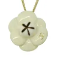 CHANEL Pre-Owned 2004 Enamel Gold Plated CC Camellia Pendant Necklace costume necklace
