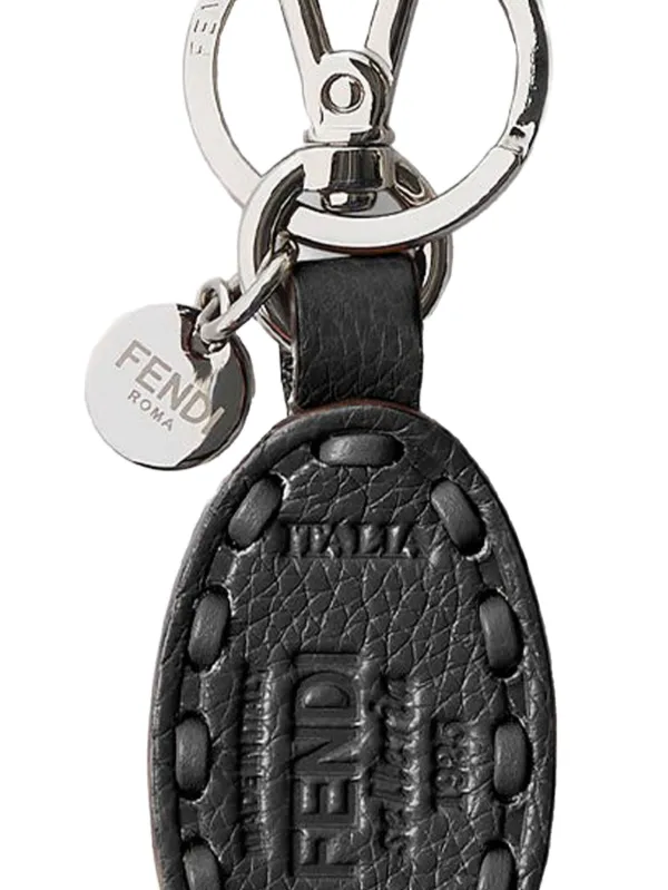 FENDI オーバルフレーム レザーキーホルダー | ブラック | FARFETCH JP