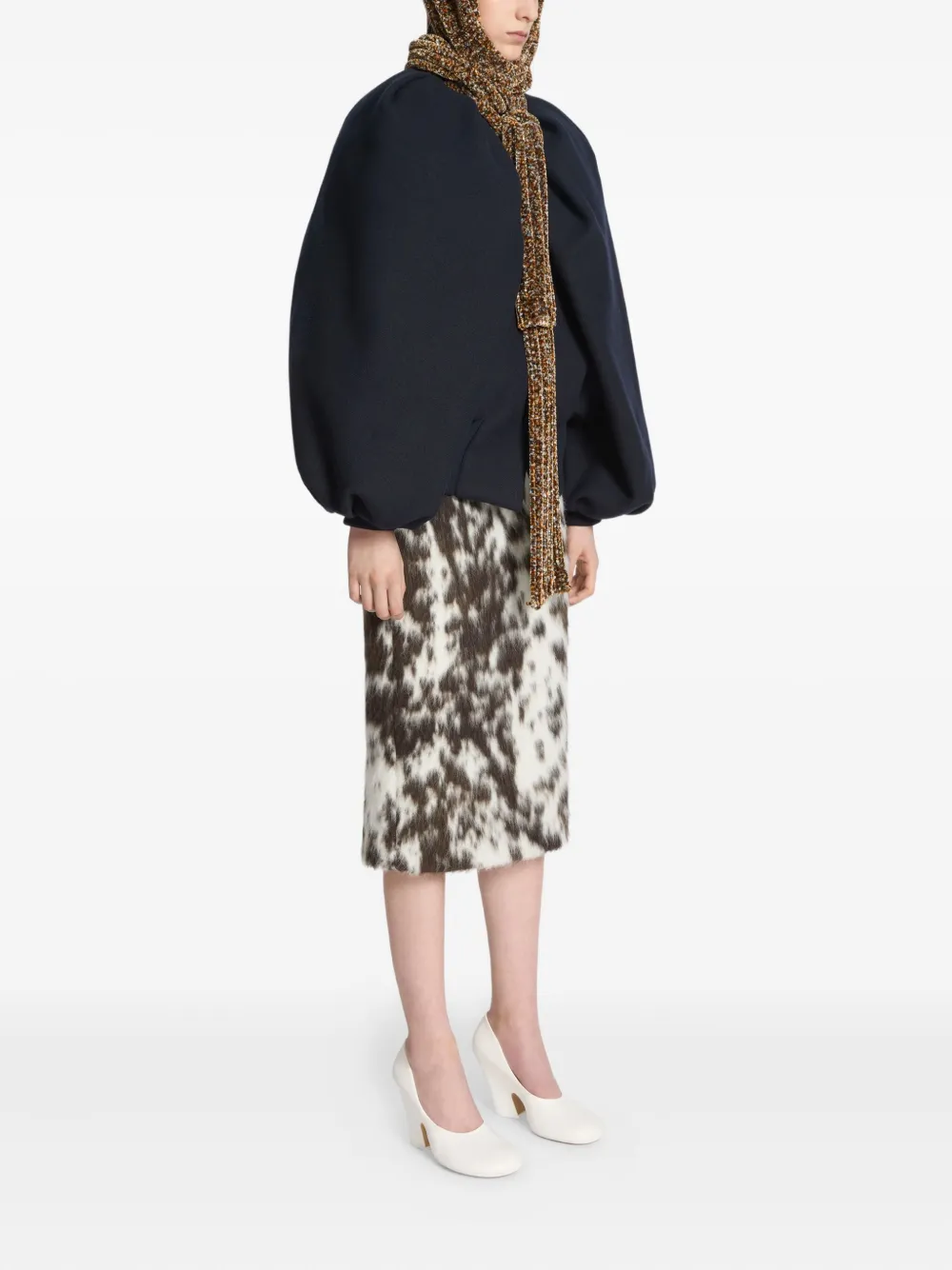 floral-jacquard trousers