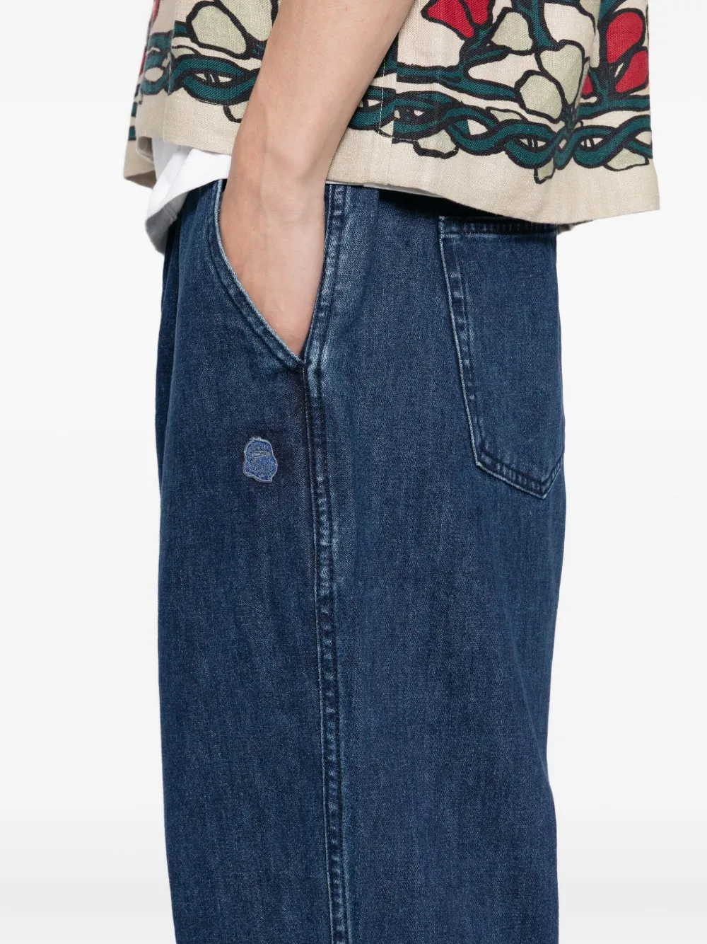 Fingercroxx Logo-patch Jeans In Blue