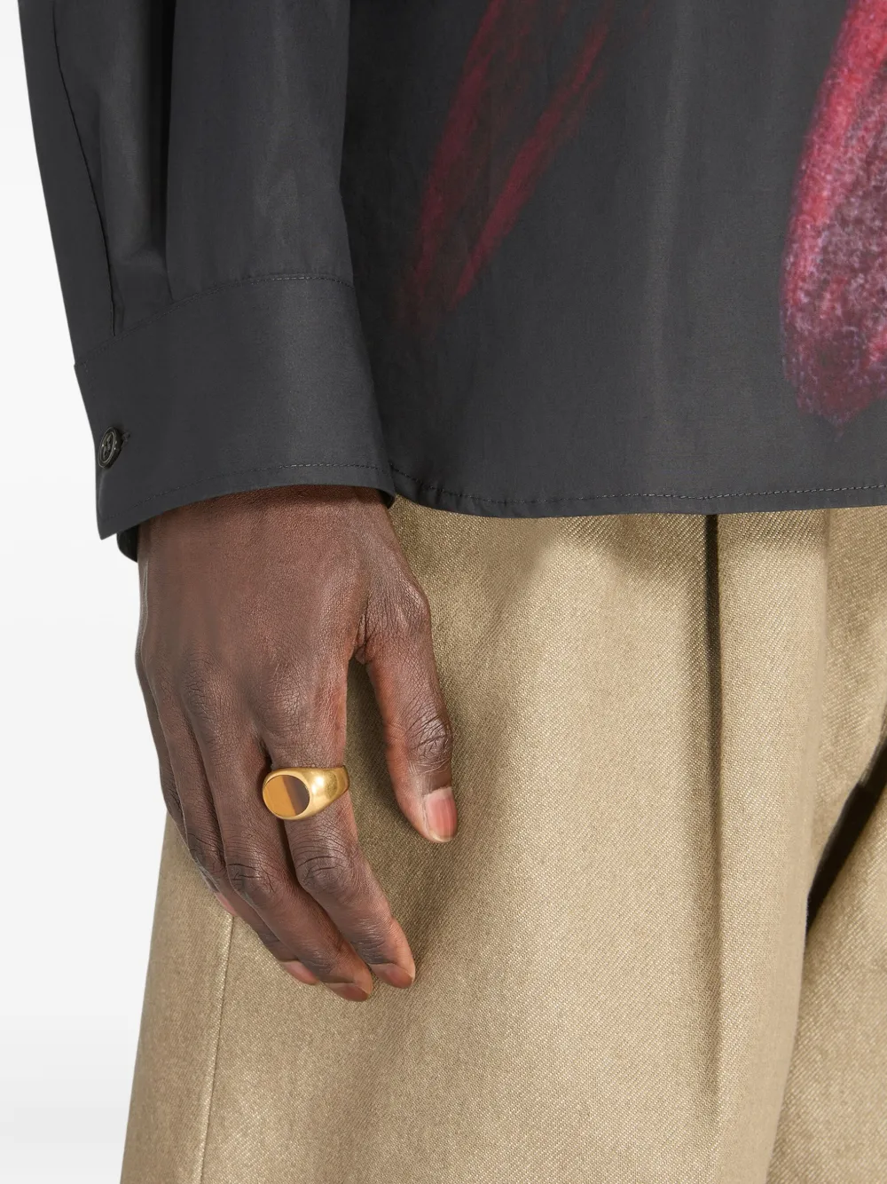 DRIES VAN NOTEN oval-frame signet ring | Gold | Image 1