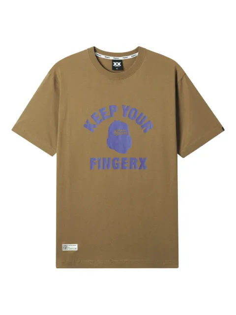 FINGERCROXX playera con estampado gráfico