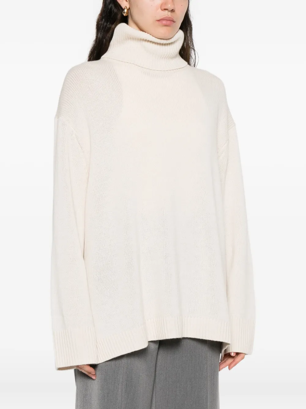 Allude Cable-knit Turtleneck Sweater In Neutral