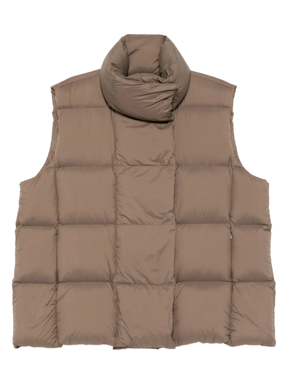 Jnby Square Edge Down Vest In Brown