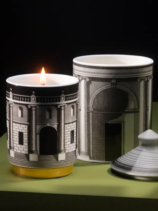 フォルナセッティ　キャンドル Fornasetti プリント キャンドル 250g | ブラック | FARFETCH JP