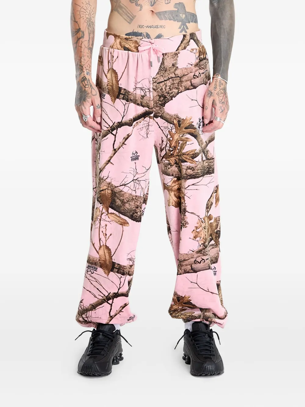 Pleasures X Juicy Couture Realtree Velour Track Pants In Pink