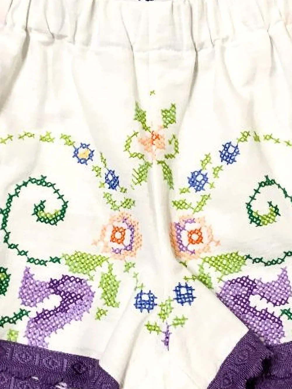 LOT embroidered-floral lace-trim shorts | Short & Mini Shorts | Image 2