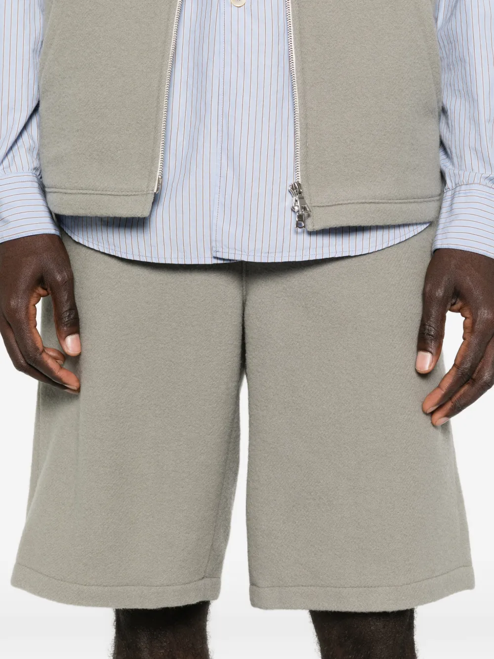 Rier Fleece Bermuda Fog in Grey, view 5
