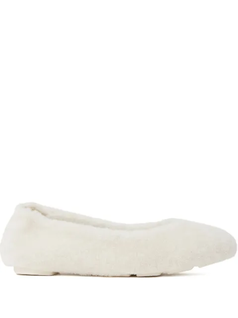Stuart Weitzman Pirouette super chill almond-toe flat