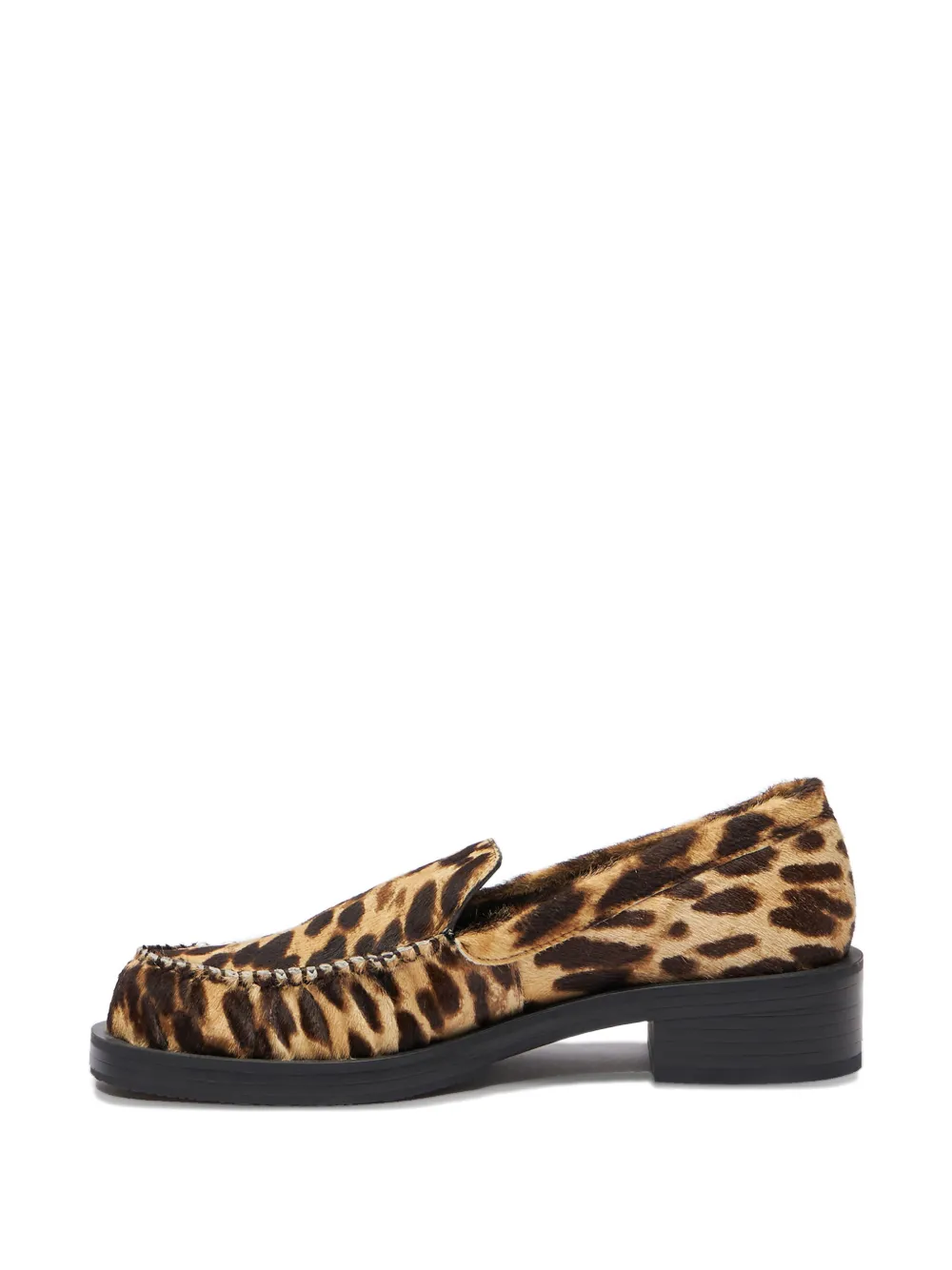 Stuart Weitzman 40 mm Grayson loafers met ruches Bruin