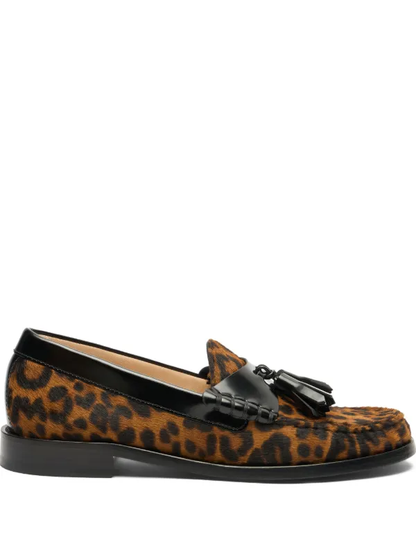 Stuart Weitzman Lottie Loafers in Brown