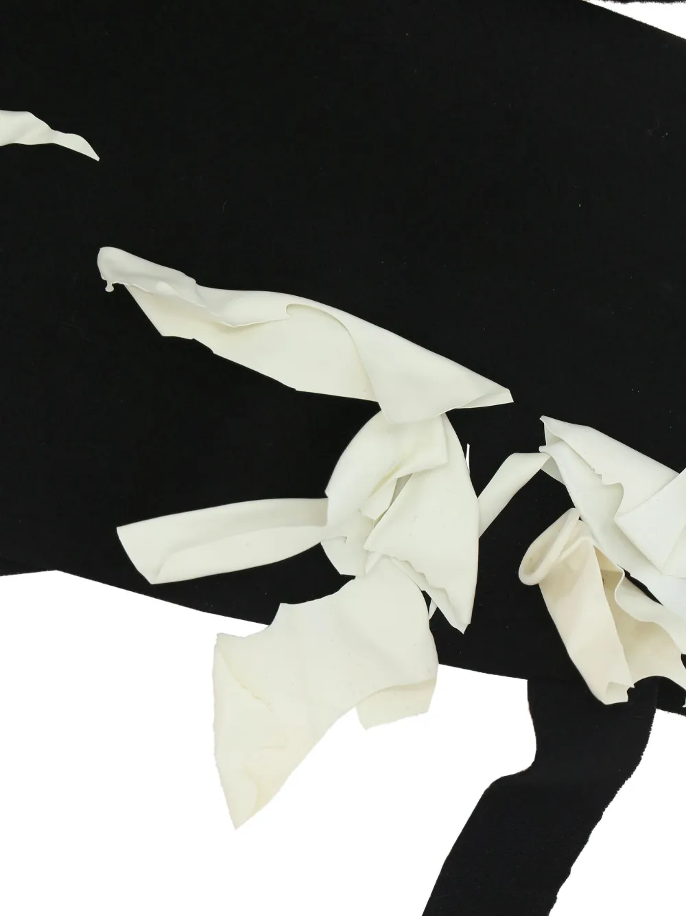 Maria Calderara Snap-button Closure Contrasting-balloon Fragments Scarf In Black