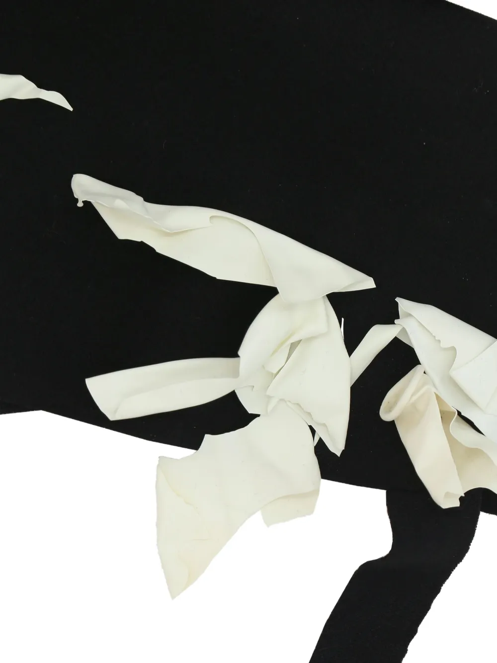 Maria Calderara Sjaal met drukknoopsluiting en contrasterende ballonfragmenten Zwart