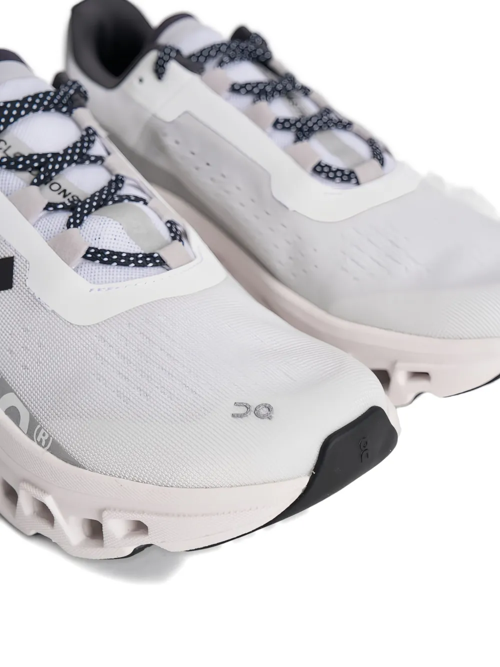 On Running logo low-top sneakers White