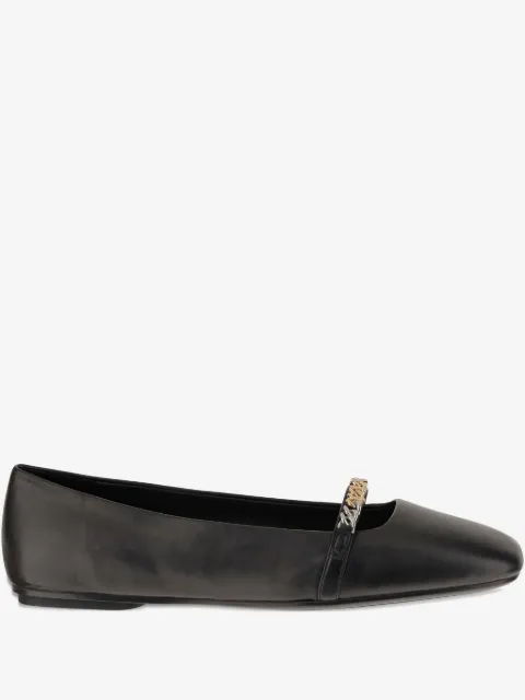 PINKO flats con detalle de cadena
