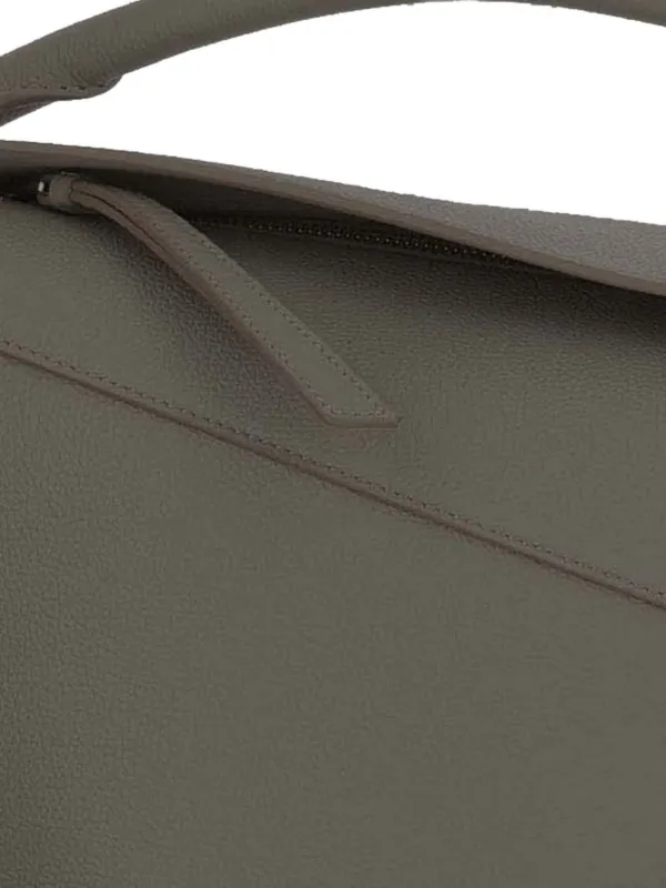 LOEWE ロゴエンボス ハンドバッグ ミニ | グリーン | FARFETCH JP