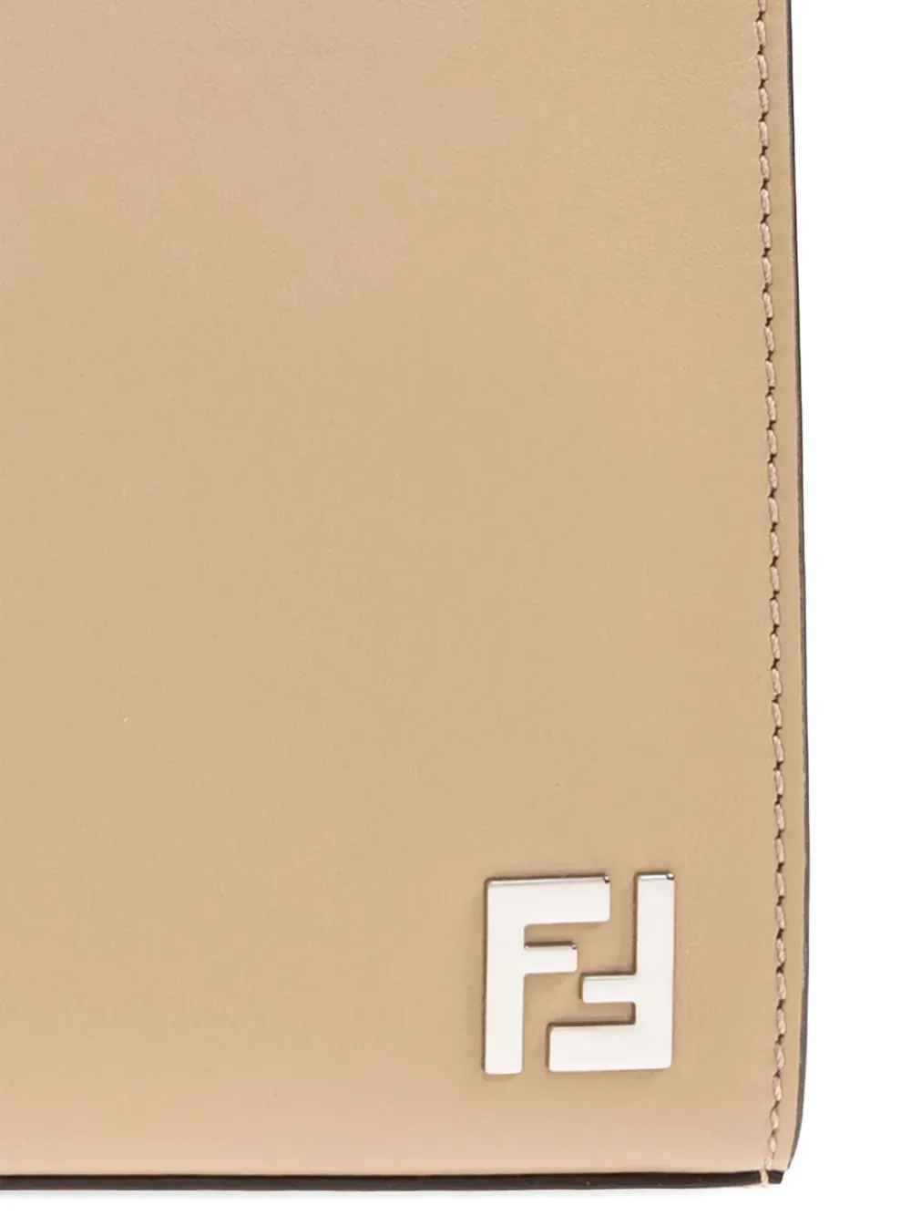 FENDI Leren clutch met FF-applicatie Beige