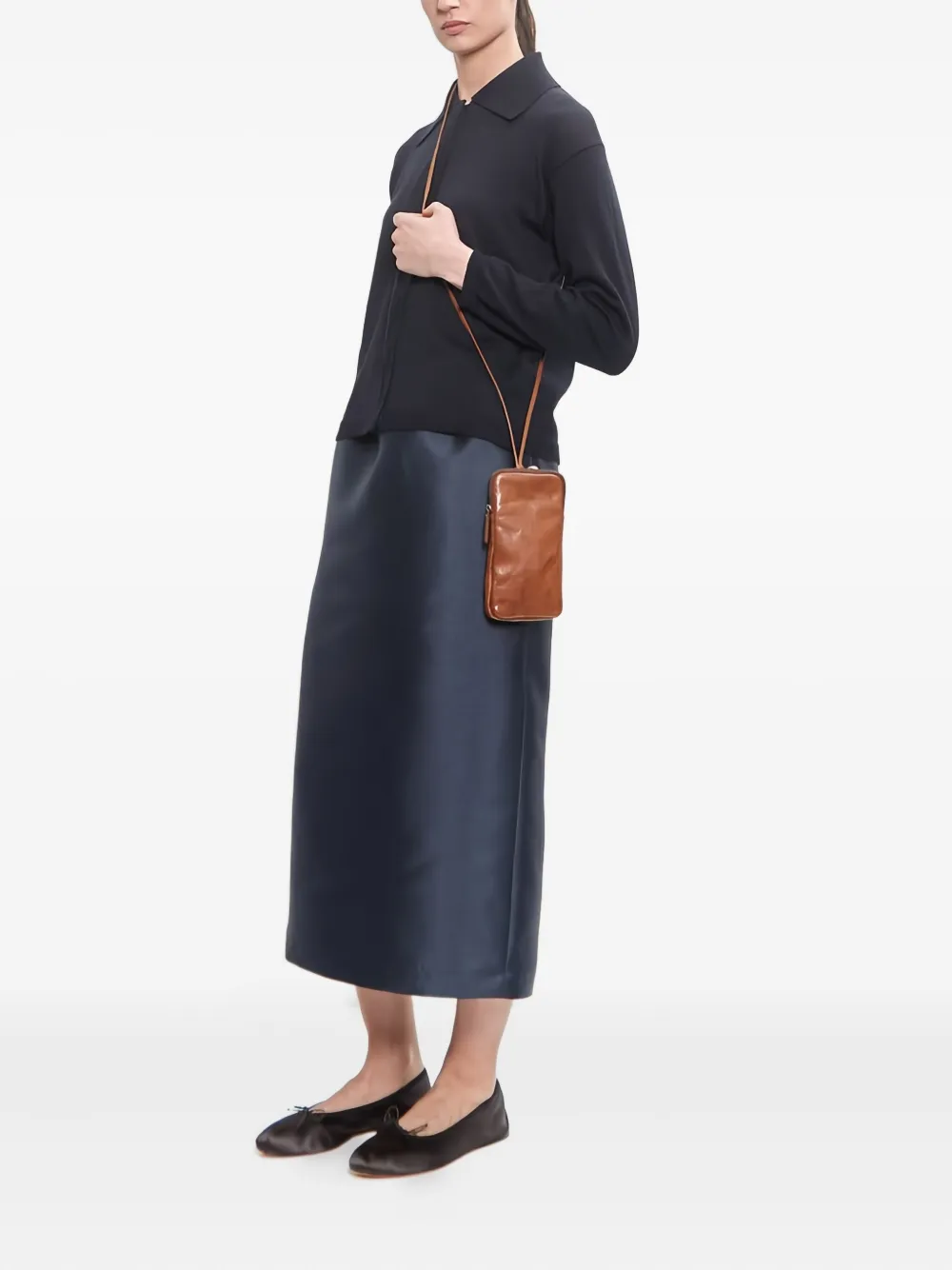 bea mombaers leather zip-fastening phone bag | Image 2