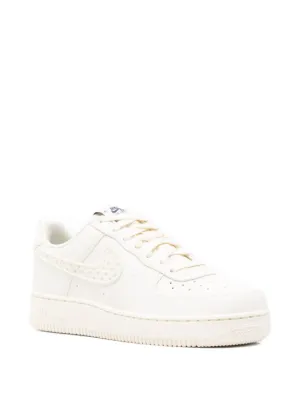 Nike Tênis Air Force 1 Low '07 