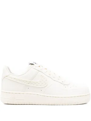 Nike Tênis Air Force 1 07 LX | Branco | FARFETCH BR