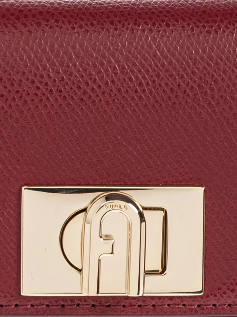 Furla Leren portemonnee met gesp en textuur Rood