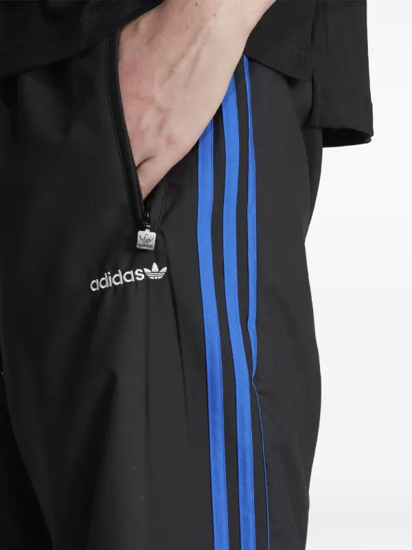 adidas ストライプパンツ 黒 【公式通販】