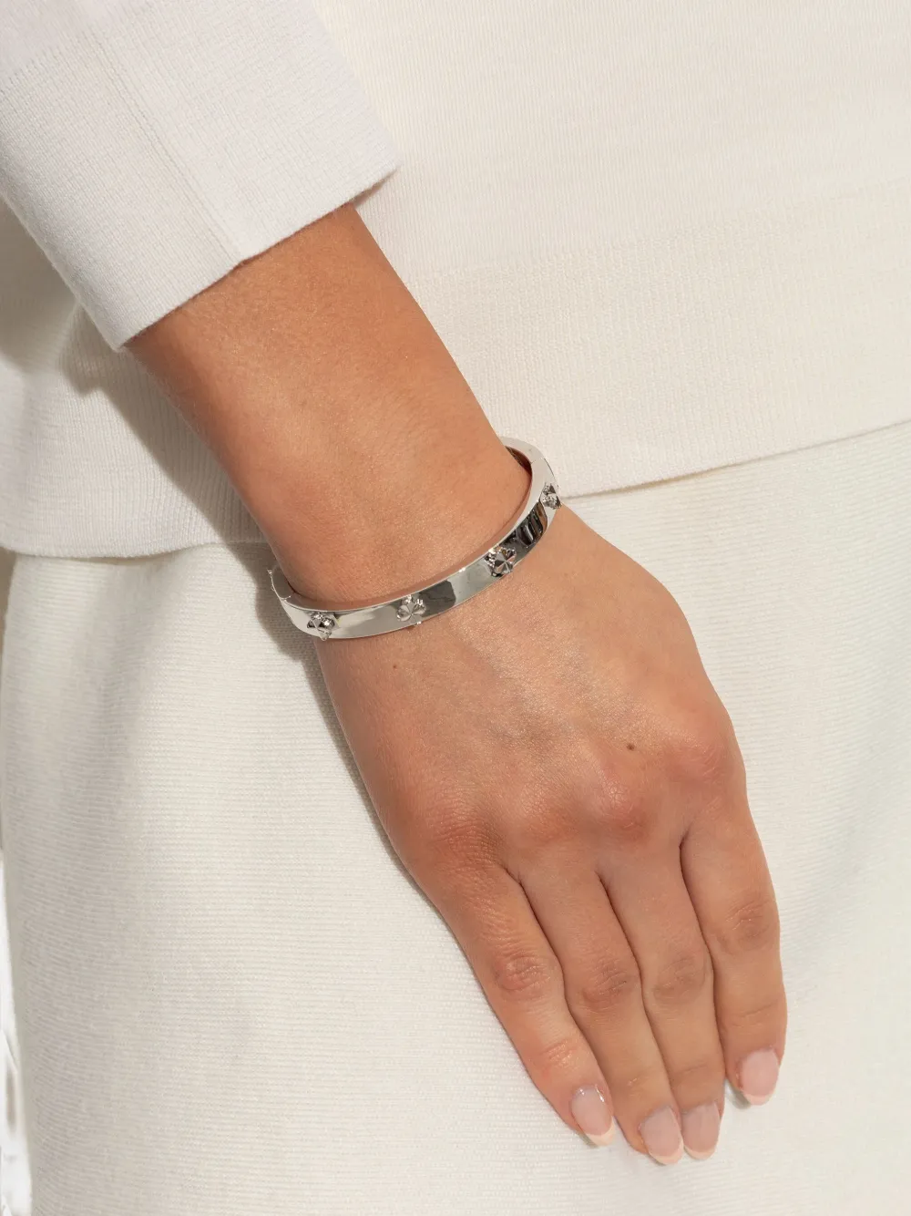 Kate Spade clover-embellished bangle bracelet - Zilver