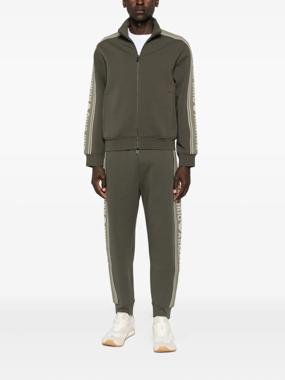 Emporio Armani Trainingsbroek met zijstreep en logodetail - Groen