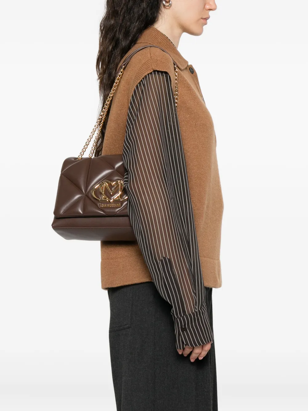 Love Moschino quilted logo-plaque shoulder bag - Bruin