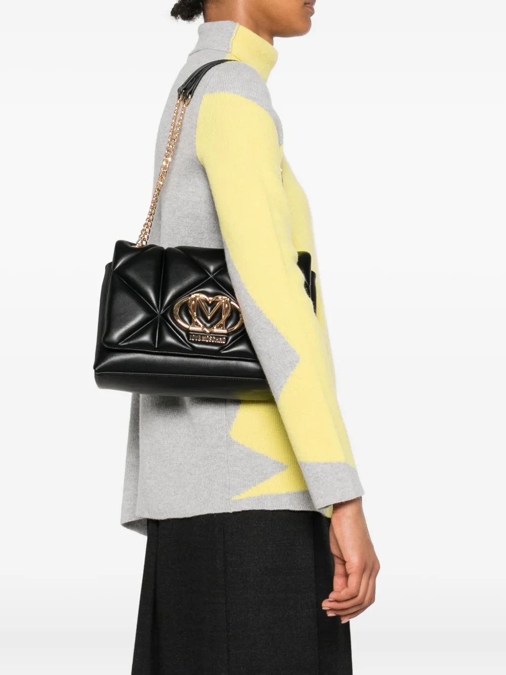 Love Moschino quilted logo-plaque shoulder bag - Zwart