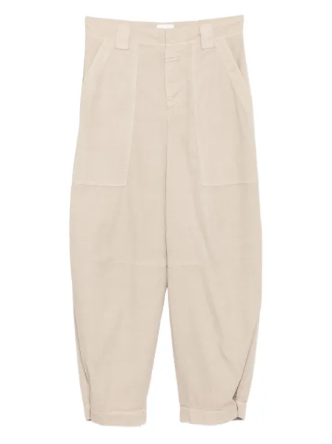 Closed logo-patched trousers 