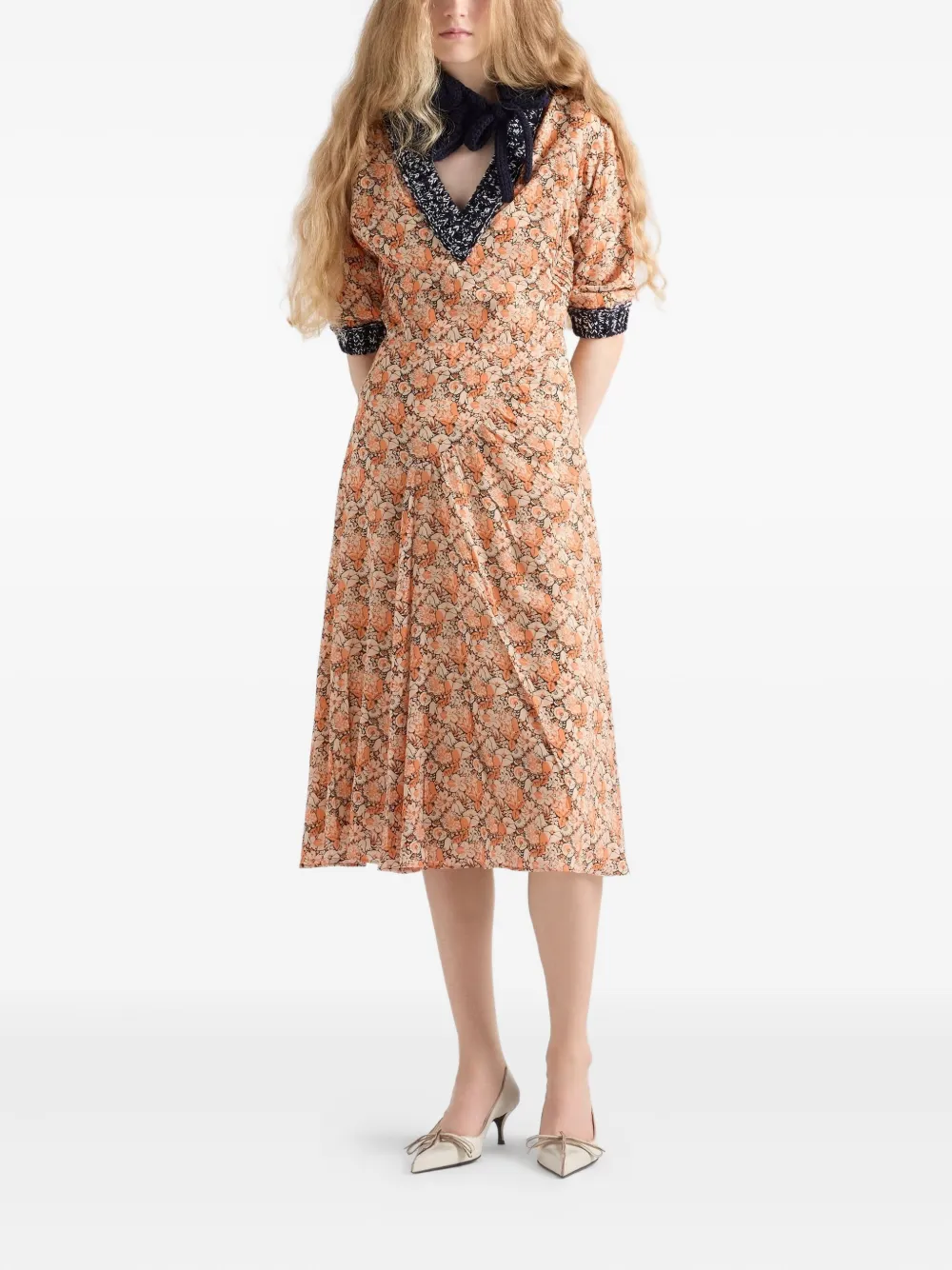Prada Midi-jurk met bloemenprint en afwerking Oranje