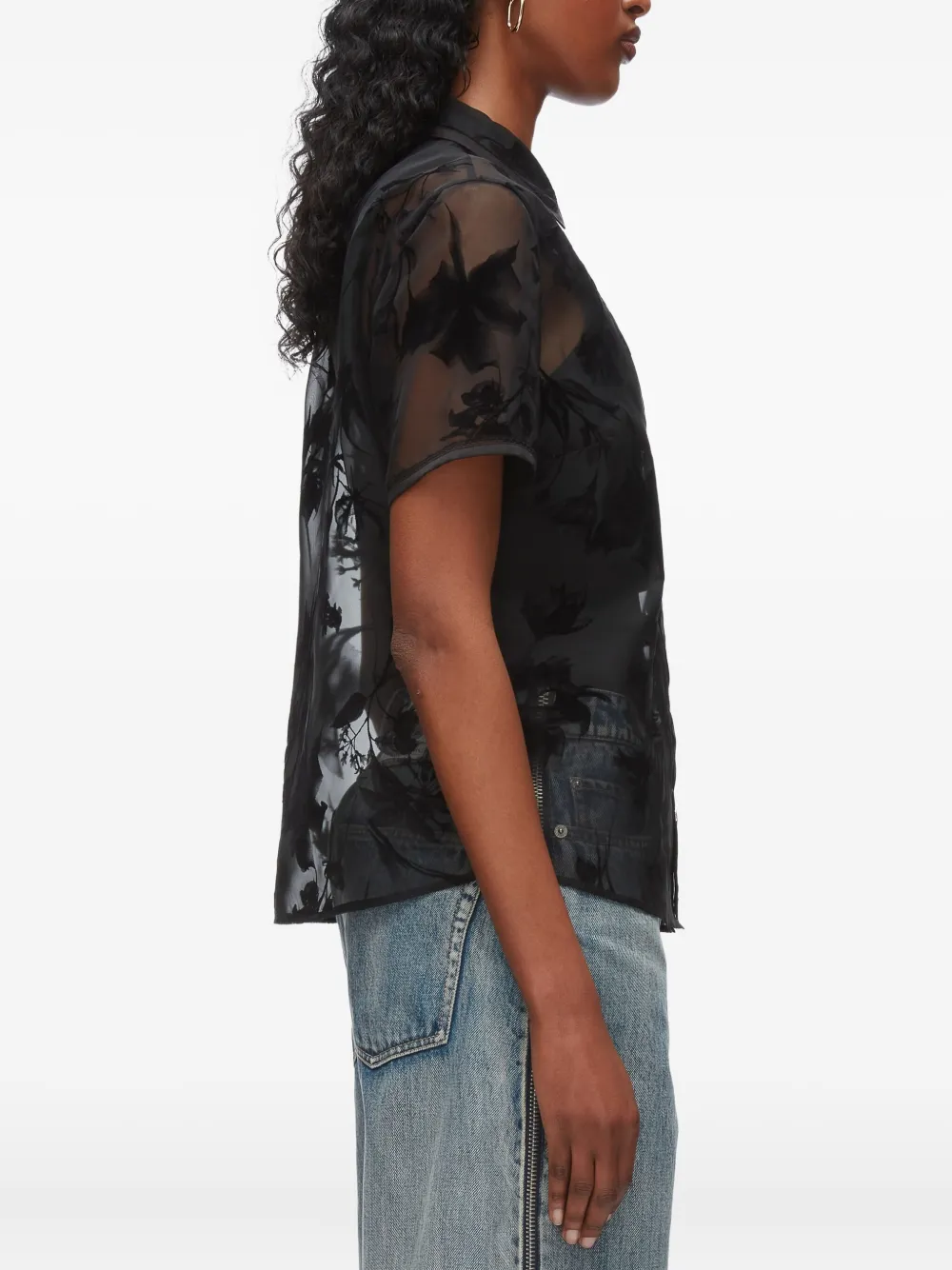 3.1 Phillip Lim Blouse met bloemenprint en korte mouwen Zwart