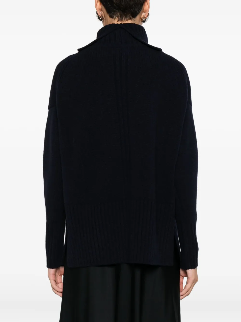 Beyou Turtleneck Ribbed Sweater In Black