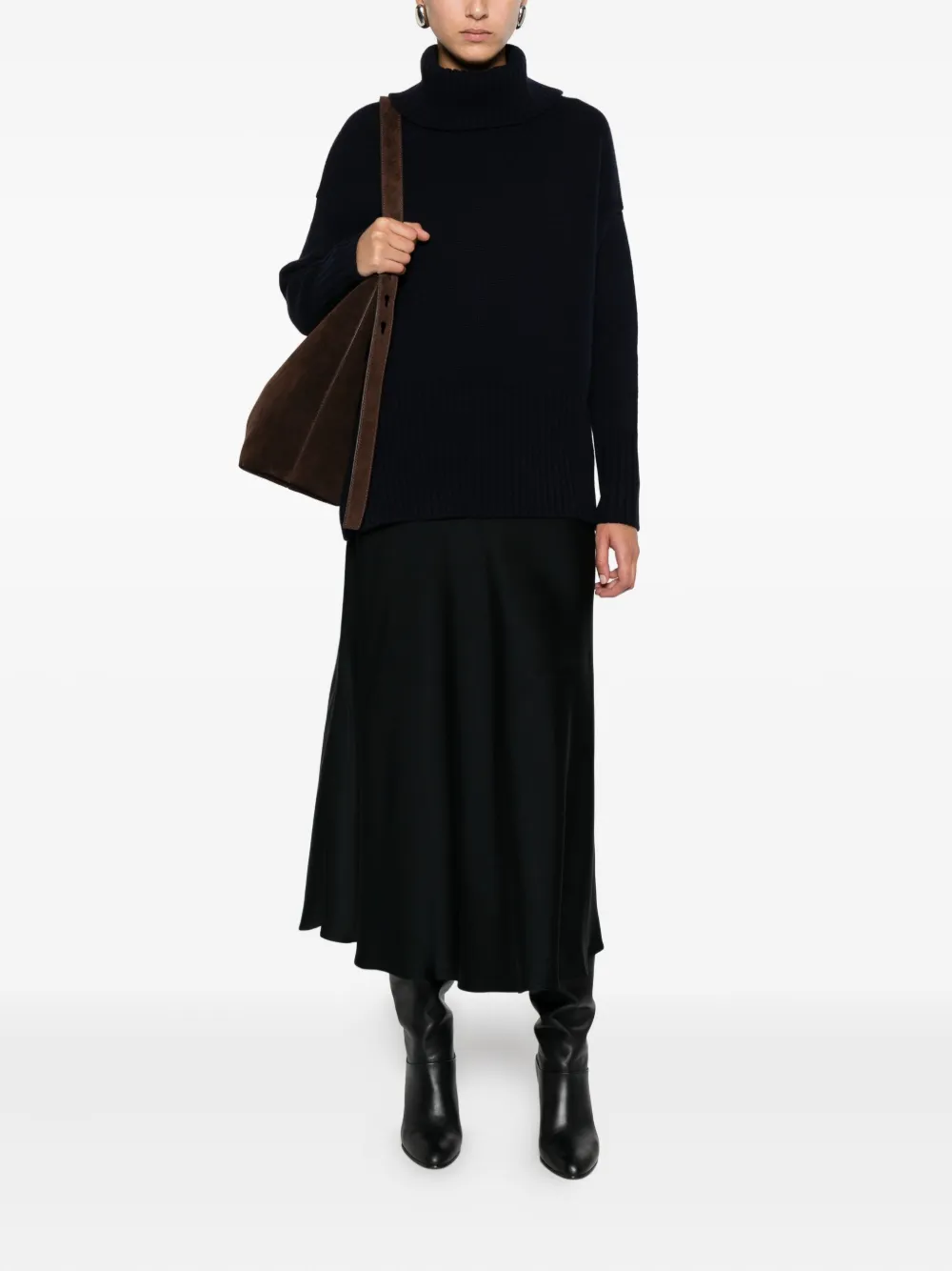 Beyou Turtleneck Ribbed Sweater In Black