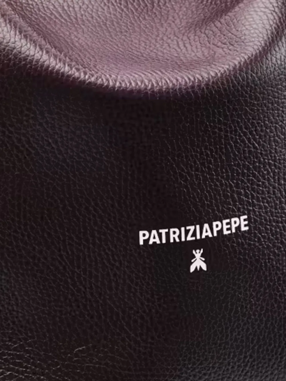 Patrizia Pepe calfskin logo-detail tote bag Bruin
