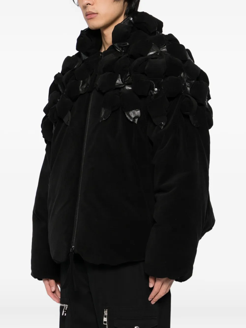 Juntae Kim Floral-embellishment Down Jacket In Black